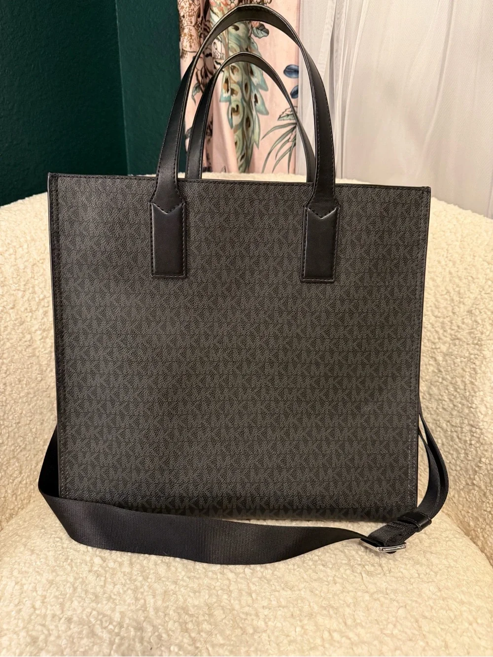 Michael Kors Matching Set: Kenly Large N/S Tote & Signature Pull Chain Belt Bag